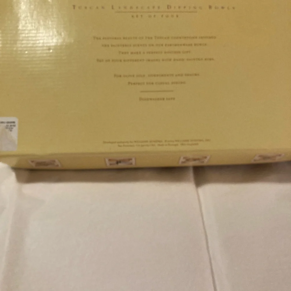 Williams-Sonoma Tuscan landscape, dipping bowls, set of four brand new! Gift!